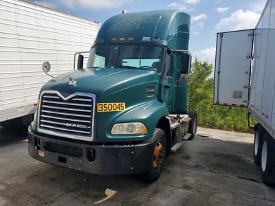 2016 Mack CXU (pinnacle)