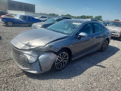 2025 Toyota Camry Hybrid