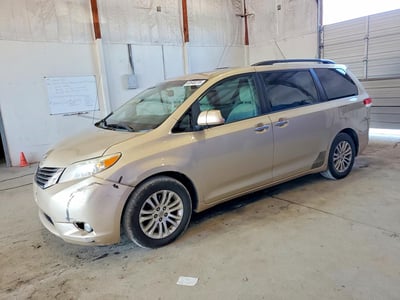 2013 Toyota Sienna