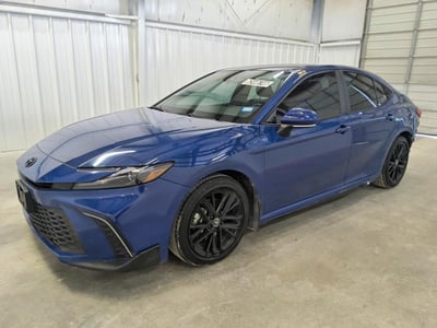 2025 Toyota Camry Hybrid