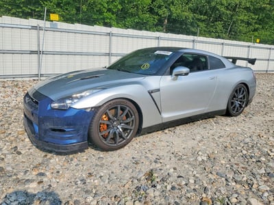 2012 Nissan GT-R