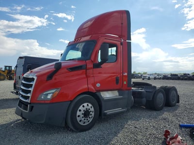 2022 Freightliner Cascadia 116 Day Cab