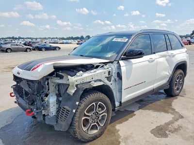 2022 Jeep Grand Cherokee