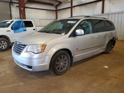 2009 Chrysler Town & Country