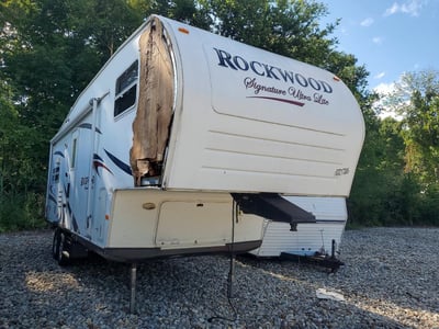 2007 Forest River Rockwood Lite Weight Trailers
