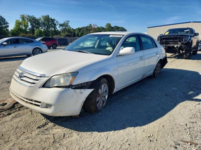 2005 Toyota Avalon