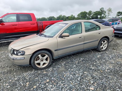 2004 Volvo S60