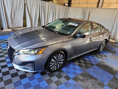 2025 Nissan Altima