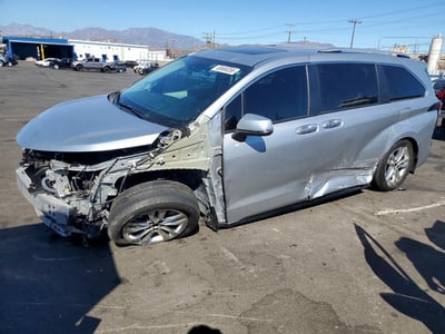 2023 Toyota Sienna