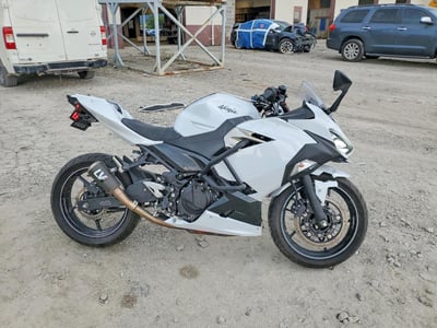 2023 Kawasaki Ex400