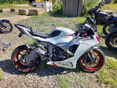 2025 Kawasaki Zx636jr