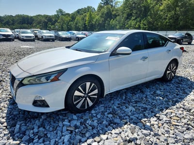 2020 Nissan Altima