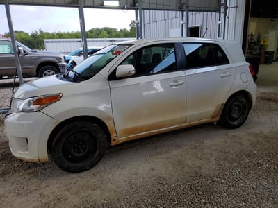 2014 Scion xD