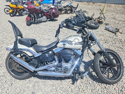 2014 Harley-Davidson Fxsb103