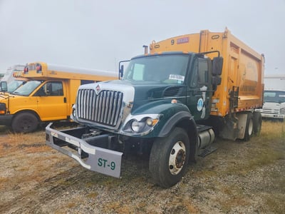 2016 International Workstar 7400