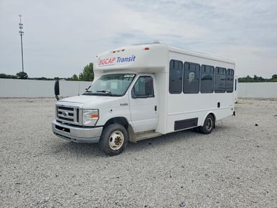 2013 Ford E-350