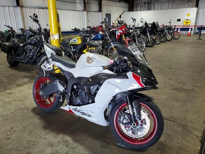 2025 Kawasaki Zx636jr