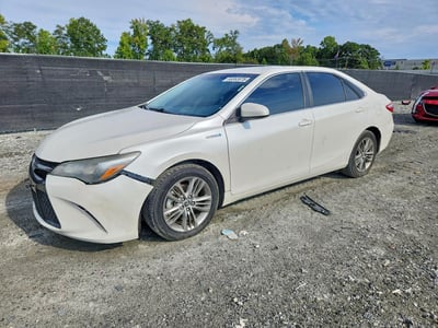 2016 Toyota Camry Hybrid