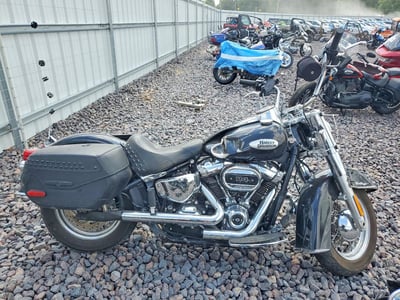 2022 Harley-Davidson FLHCS
