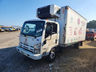 2013 Isuzu NRR