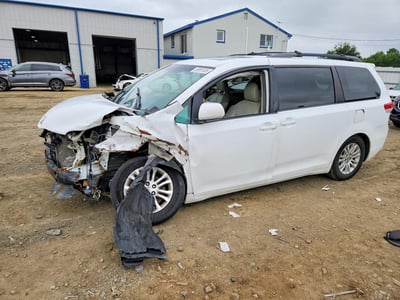 2011 Toyota Sienna