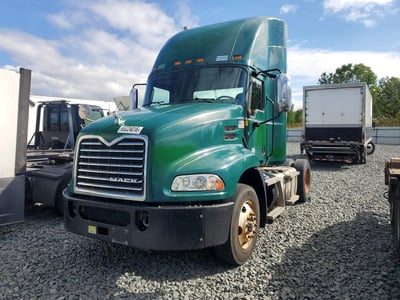 2017 Mack Cxu612