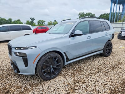 2025 BMW X7