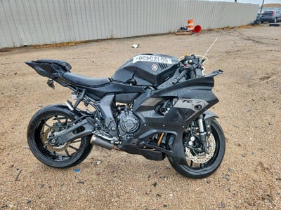 2025 Yamaha YZF-R7