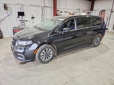 2023 Chrysler Pacifica Hybrid