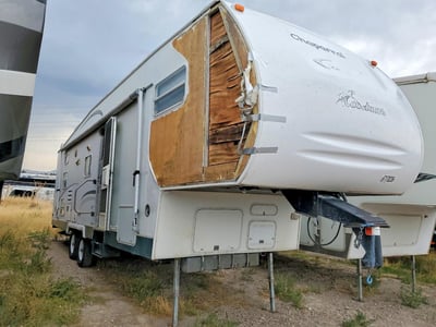 2003 Coachmen Trailers