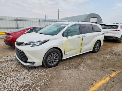 2021 Toyota Sienna