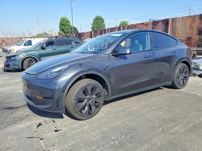 2025 Tesla Model Y
