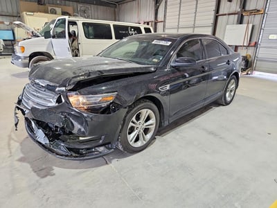 2015 Ford Taurus
