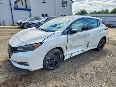 2024 Nissan Leaf