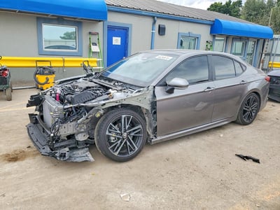 2025 Toyota Camry Hybrid