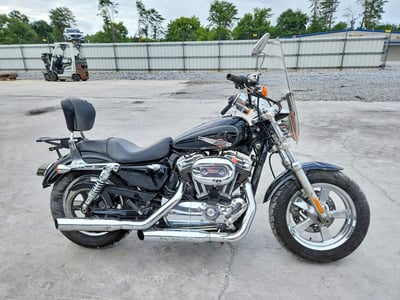 2011 Harley-Davidson XL 1200C