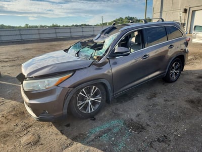 2016 Toyota Highlander