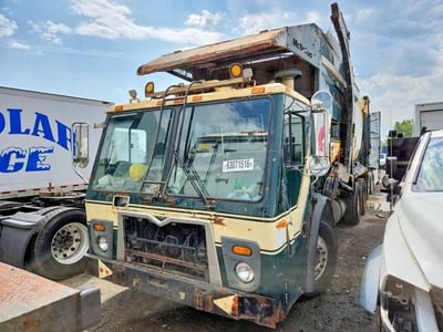 2008 Mack Leu613