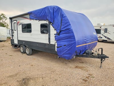 2015 Keystone Recreational Vehicle (rv)