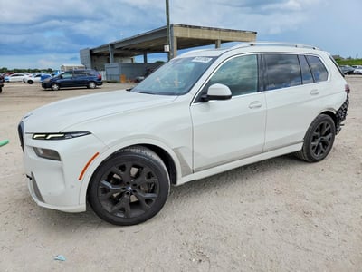 2024 BMW X7