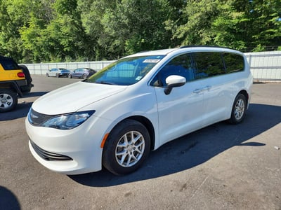 2020 Chrysler Voyager