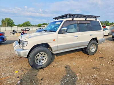 1997 Mitsubishi Ut Pajero