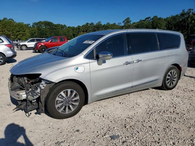 2022 Chrysler Pacifica