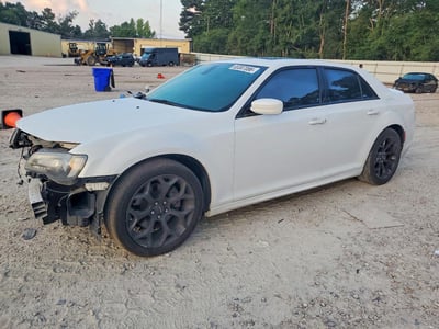 2020 Chrysler 300s