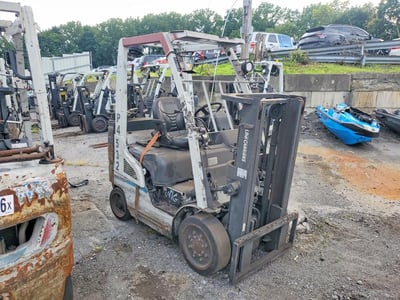 2016 Unicariers Forklift