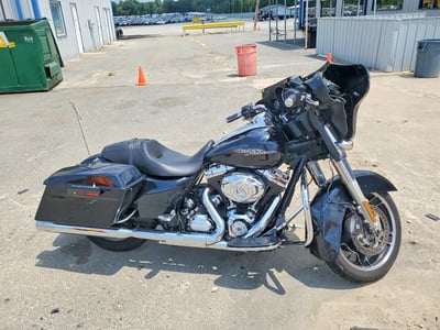 2013 Harley-Davidson FLHXS