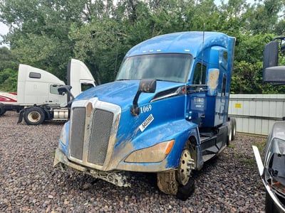 2023 Kenworth T680