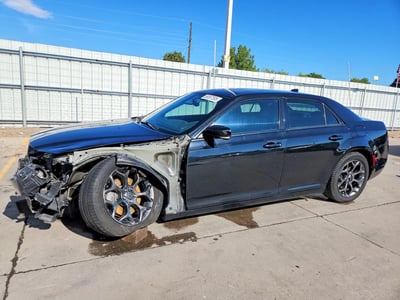 2015 Chrysler 300s