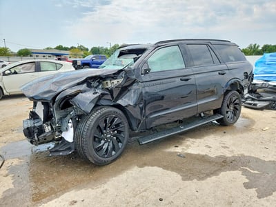 2027 Lincoln Navigator