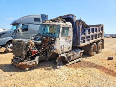 1994 Mack Ch613